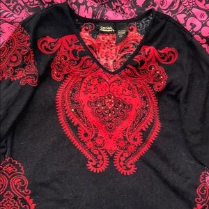 Sara Studio Women's Black and Red Top